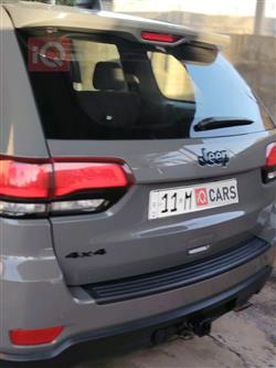 جیپ گراند شیرۆکی